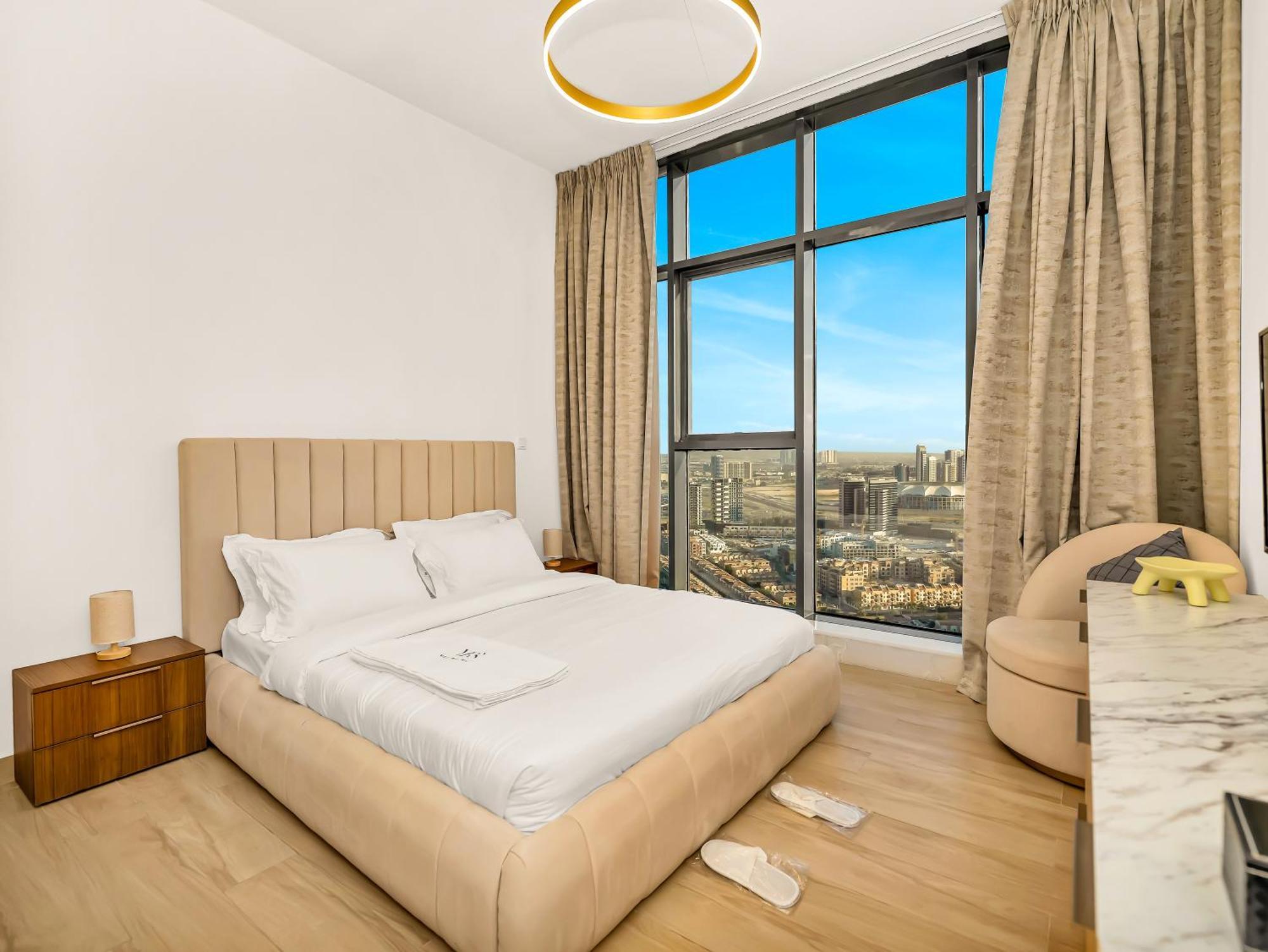 1 Bedroom Five Jvc View *