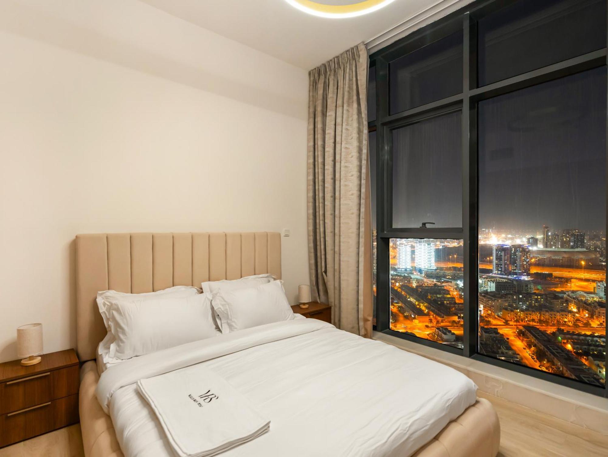 1 Bedroom Five Jvc View *