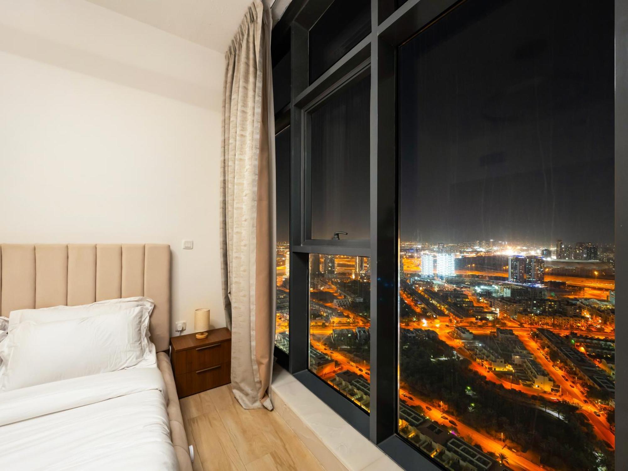 Апартаменты 1 Bedroom Five Jvc View *