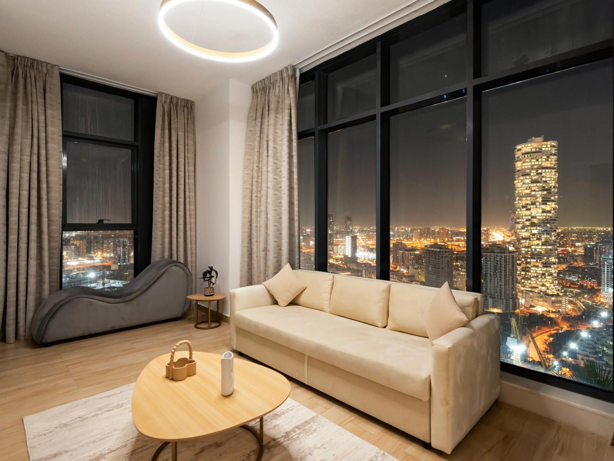 Апартаменты 1 Bedroom Five Jvc View Дубай
