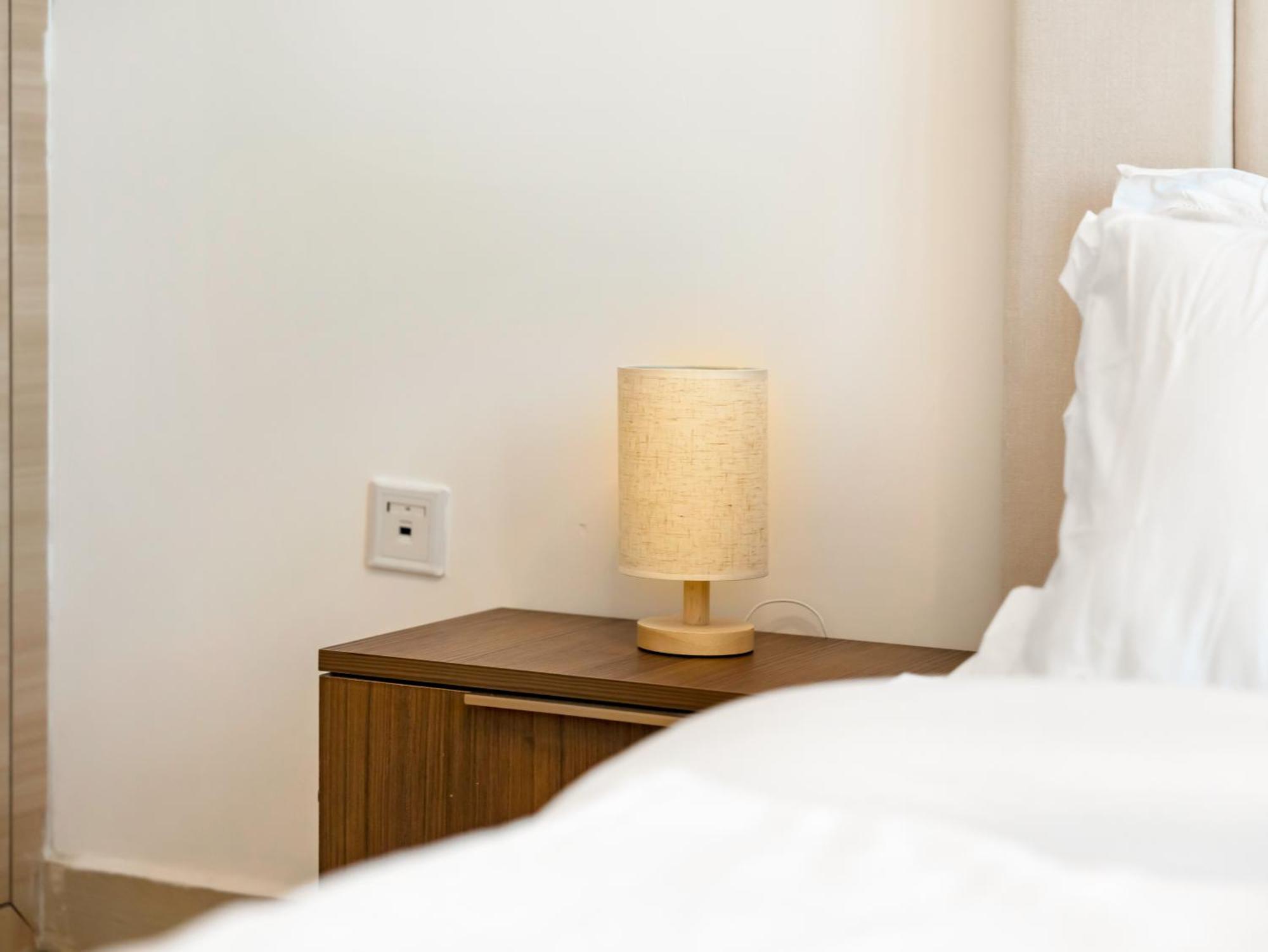 Апартаменты 1 Bedroom Five Jvc View